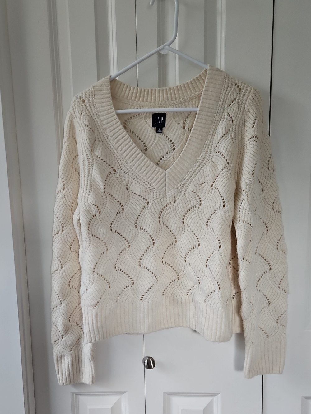 Gap Sweater
